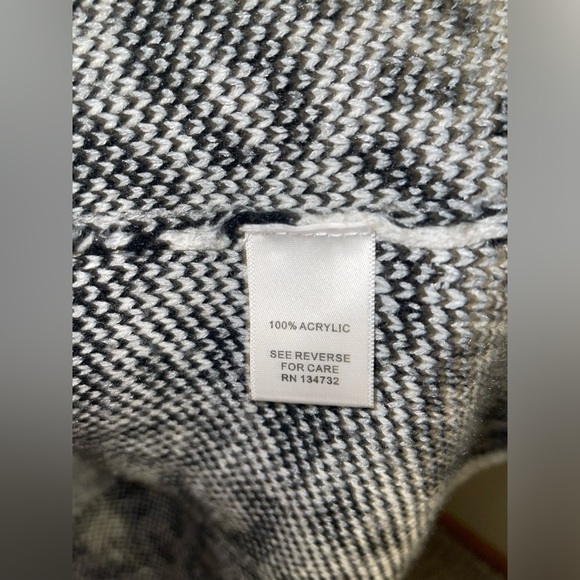 Allie & Rob leopard cardigan - Picture 2 of 4